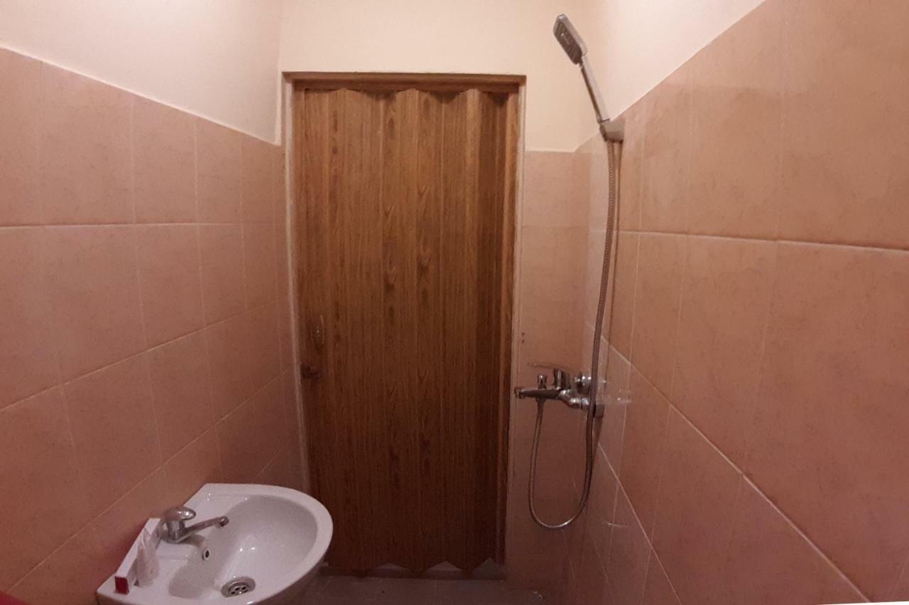Oyo 1053 Angelyn Home Stay Medan Dış mekan fotoğraf