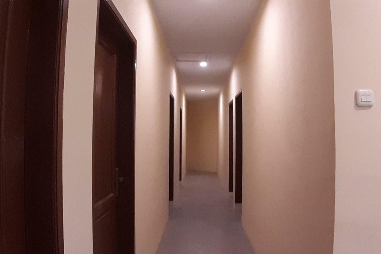 Oyo 1053 Angelyn Home Stay Medan Dış mekan fotoğraf