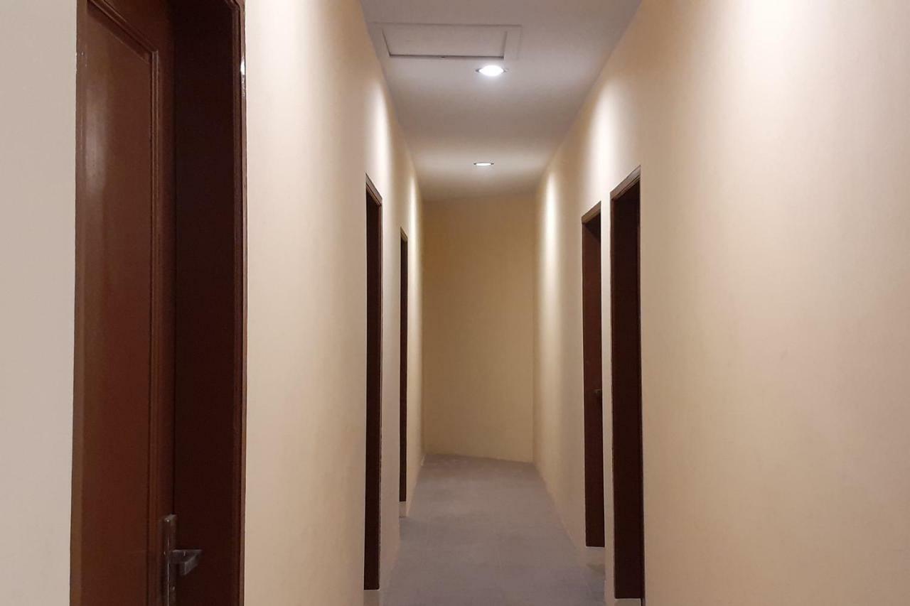 Oyo 1053 Angelyn Home Stay Medan Dış mekan fotoğraf